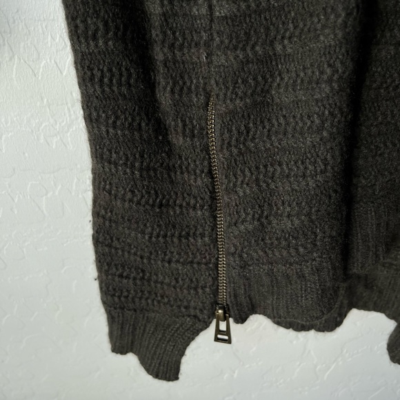 Zadig & Voltaire Athina Deluxe cashmere sweater medium - Picture 5 of 7